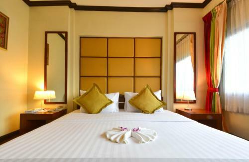 Hotel Grand Business Inn
