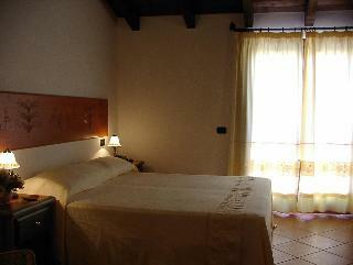 Hotel New Rose Resort & Beach Club