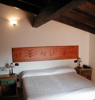 Hotel New Rose Resort & Beach Club
