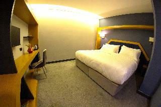 Roof 264 Hotel And Suites