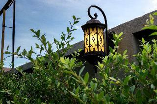 Hotel Roomquest Sukhumvit 107