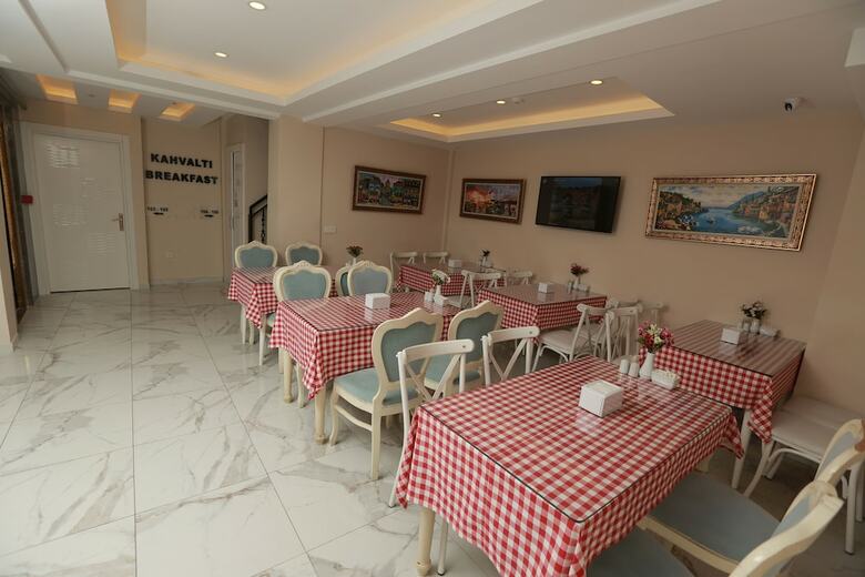 Constantinopolis Hotel