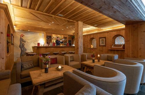 Hotel Alpina