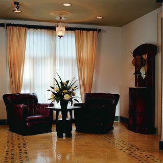Hotel Tugu Sri Lestari Blitar