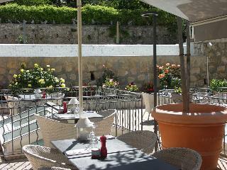 Hotel Logis H�tel La Bonne Auberge