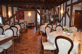 Hotel Logis H�tel Le Cheval Blanc