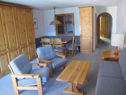 Aparthotel Chesa Bellaval