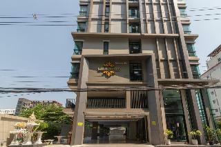 Casa Luxe Hotel Resident