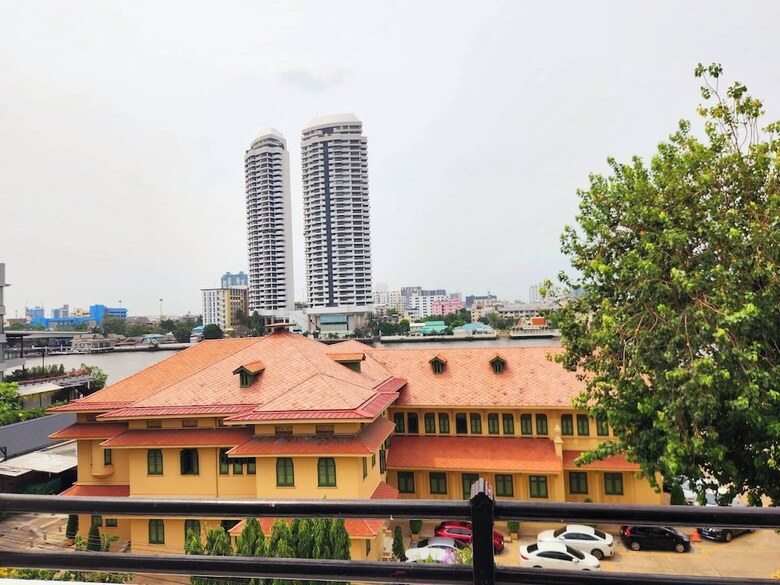 Khaosan Art Hotel