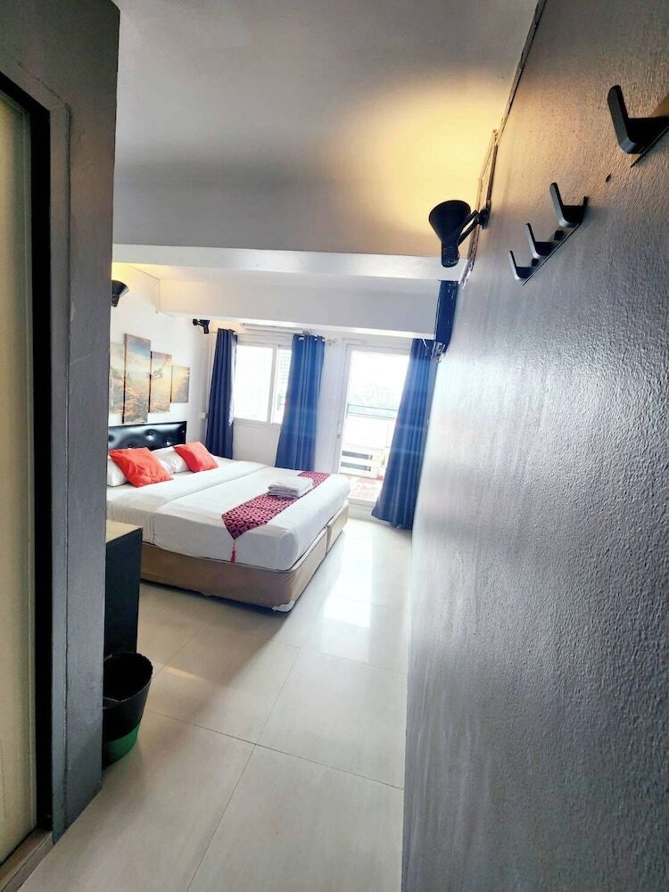 Khaosan Art Hotel
