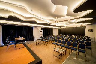 The Kayser? Loft Hotel
