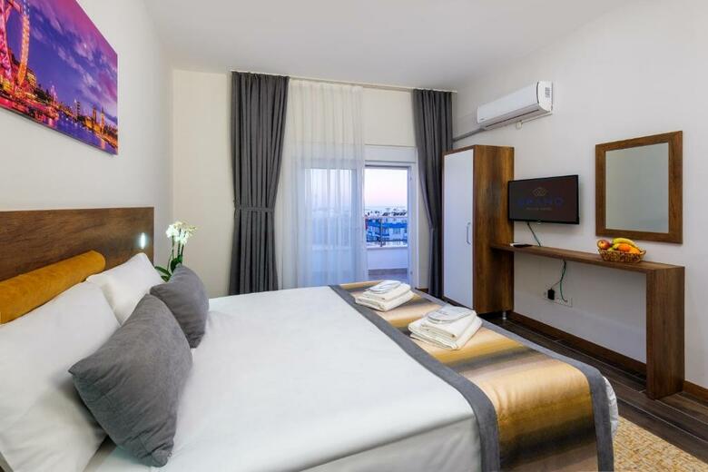 Grand Gulluk Hotel