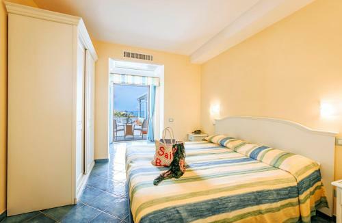 Hotel Cava Dell'isola