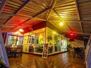 Mana Hotel