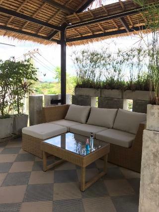 Hotel Tanya Baan Bon Doi