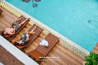 White Boutique Hotel And Spa
