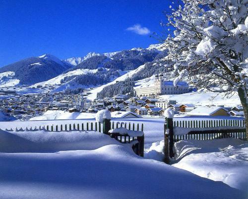 Apart Holidays - Haus Acletta