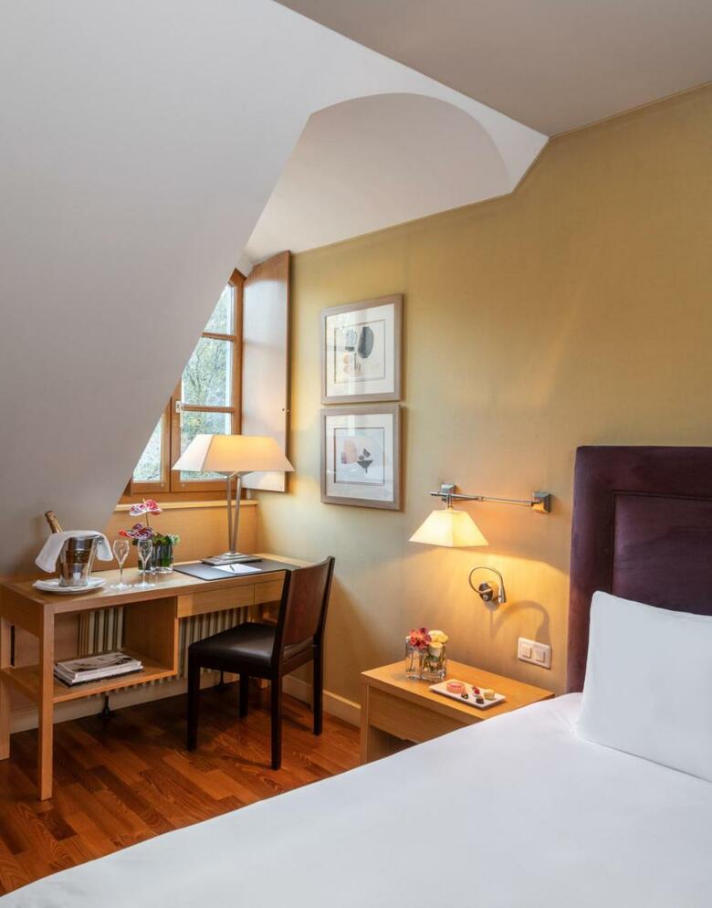 Hotel Parc Des Eaux Vives