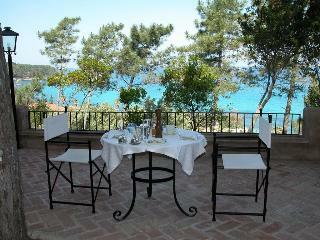 Hotel Porto Pirgos