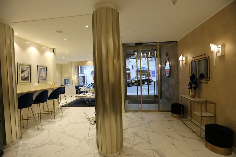 Hotel Excelsior