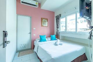 Sleep Dee Hostel