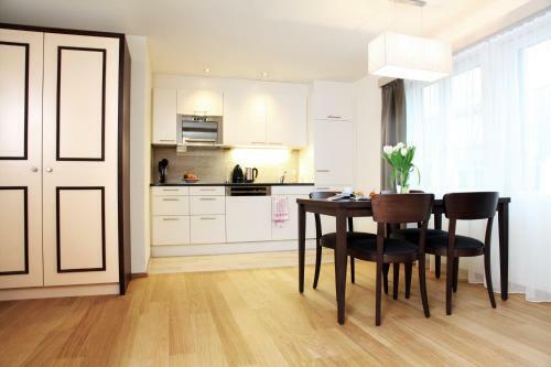 City Stay Apartments