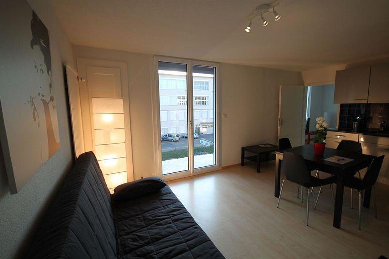Hitrental Letzigrund - Apartment