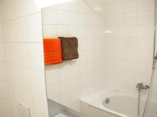 Apartment Residenza Coris Vira