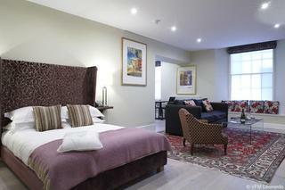 Ailsa Craig Hotel