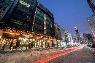 Loft Bangkok Hotel