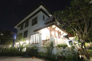Hotel Rich Garden House
