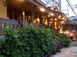 Riverfront Hotel Mukdahan