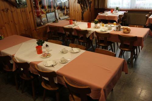 Posada Hotel-restaurant Alpina