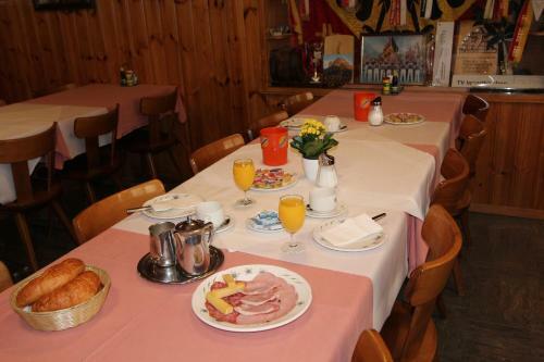 Posada Hotel-restaurant Alpina