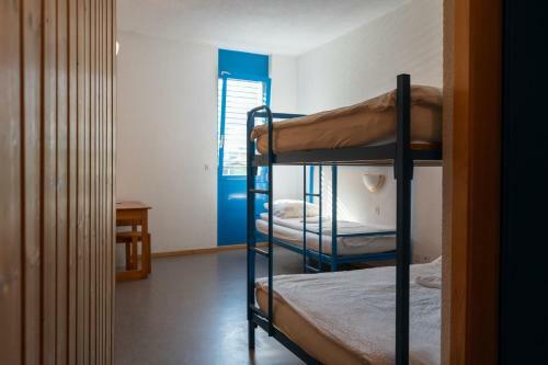 Hostal Camp De Base