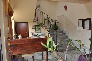 Hotel Casale Romano