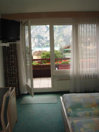 Hotel Eden Sisikon