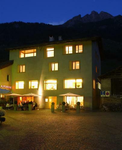 Hotel Alpina