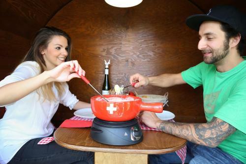 Bed & Breakfast Schlaf-fass Jenins