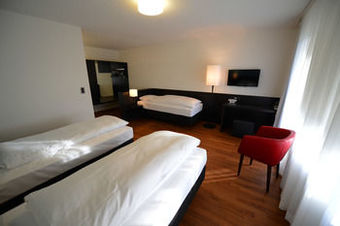 Hotel Illuster