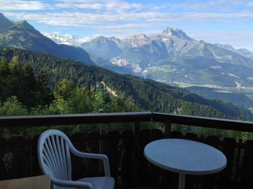 Apartamento Studio Bristol Villars