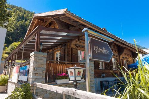 Hotel Ristorante Pensione Chalet Stazione