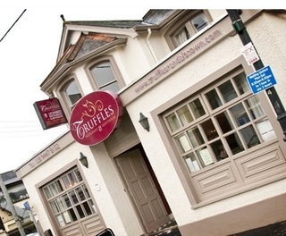 Bed & Breakfast Truffles Guest House