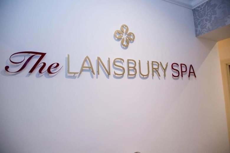 Lansbury Heritage Hotel