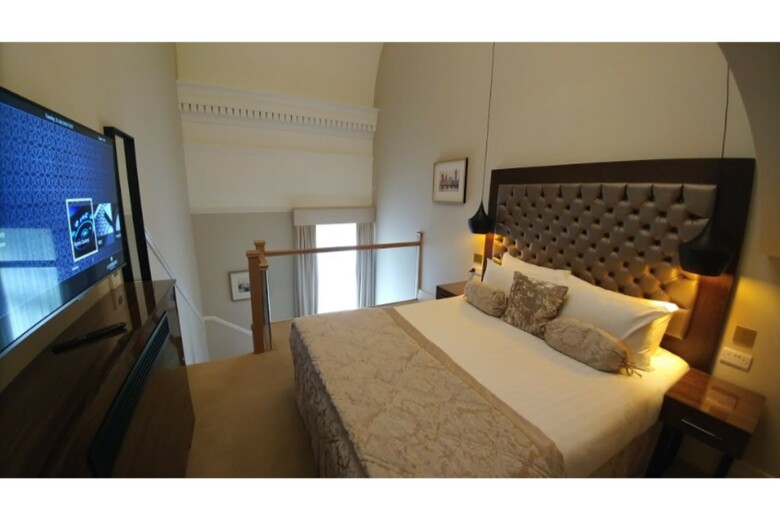 Lansbury Heritage Hotel