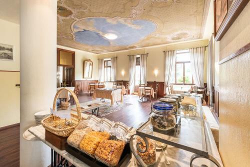 Albergo Hotel Tesserete