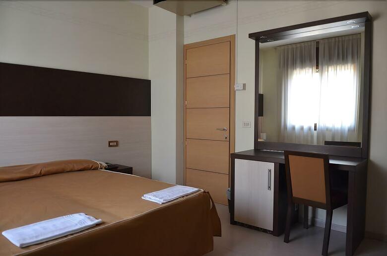 Colombo Hotel & Hostel For Backpackers