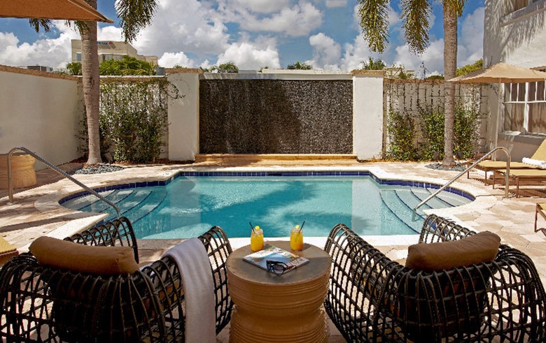 Blue Moon Hotel, Autograph Collection