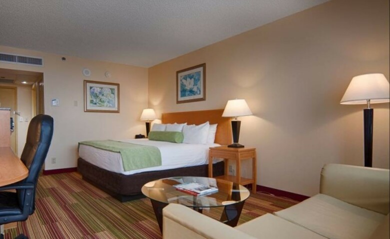 The Florida Hotel & Conference Center