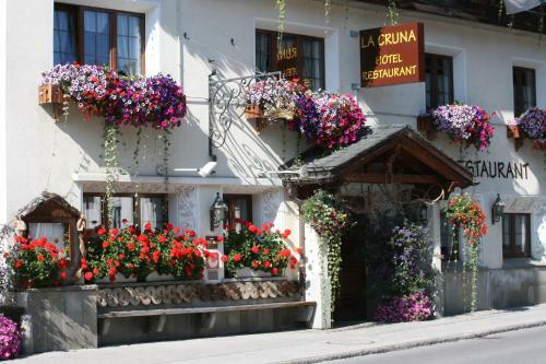 Hotel La Cruna